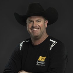 bruce-binnquist-unltd-off-road-racer