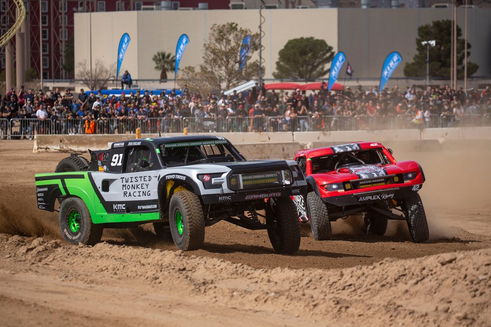 unlimited-truck-off-road-vehicle