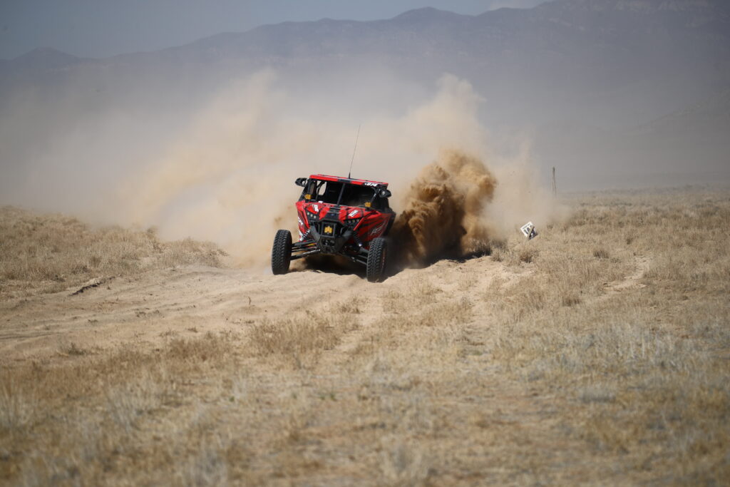 Families Who Race Together at Best In The Desert