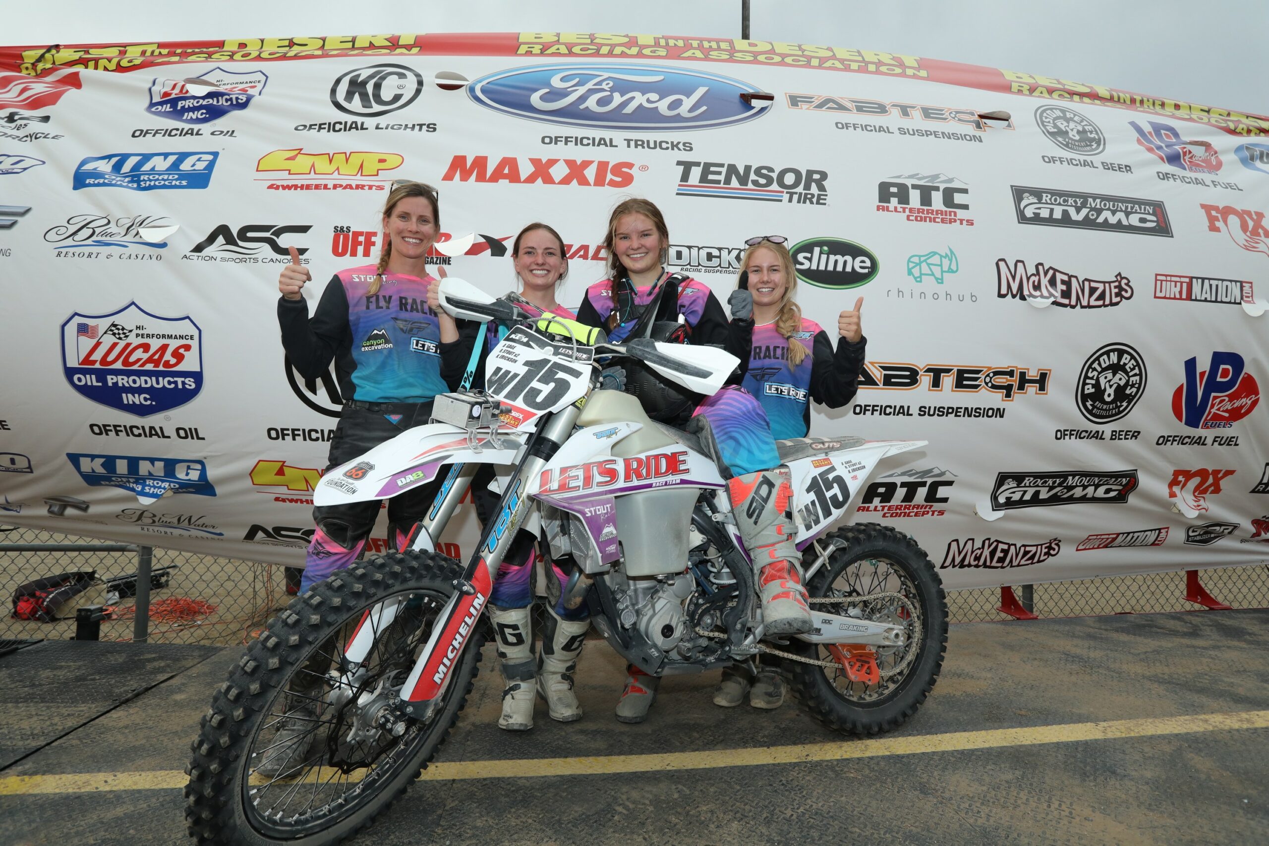 W15 Ashlee Gage, Mica Diaz, Rebecca and Rachel Stout KTM mounted team.